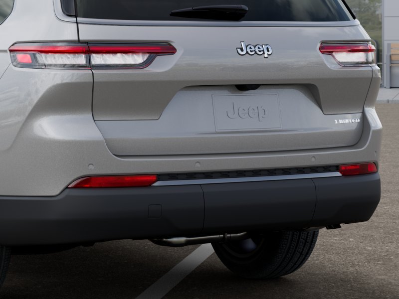 New 2026 Silver Zynith Exterior Paint Jeep Limited image 39