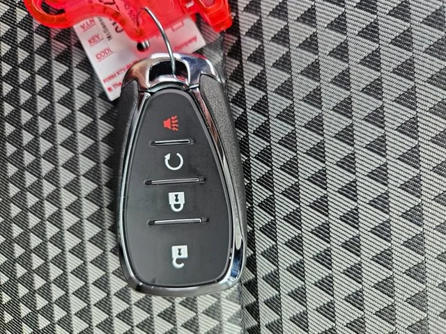 New 2026 Sterling Gray Metallic Chevrolet LT image 28