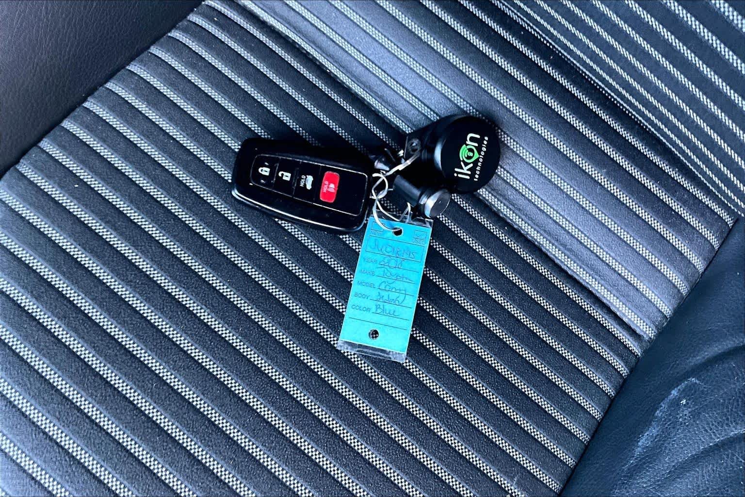 Used 2018 Blue Streak Metallic Toyota SE image 15