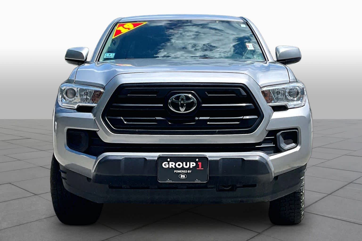 Used 2019 Silver Sky Metallic Toyota SR image 4