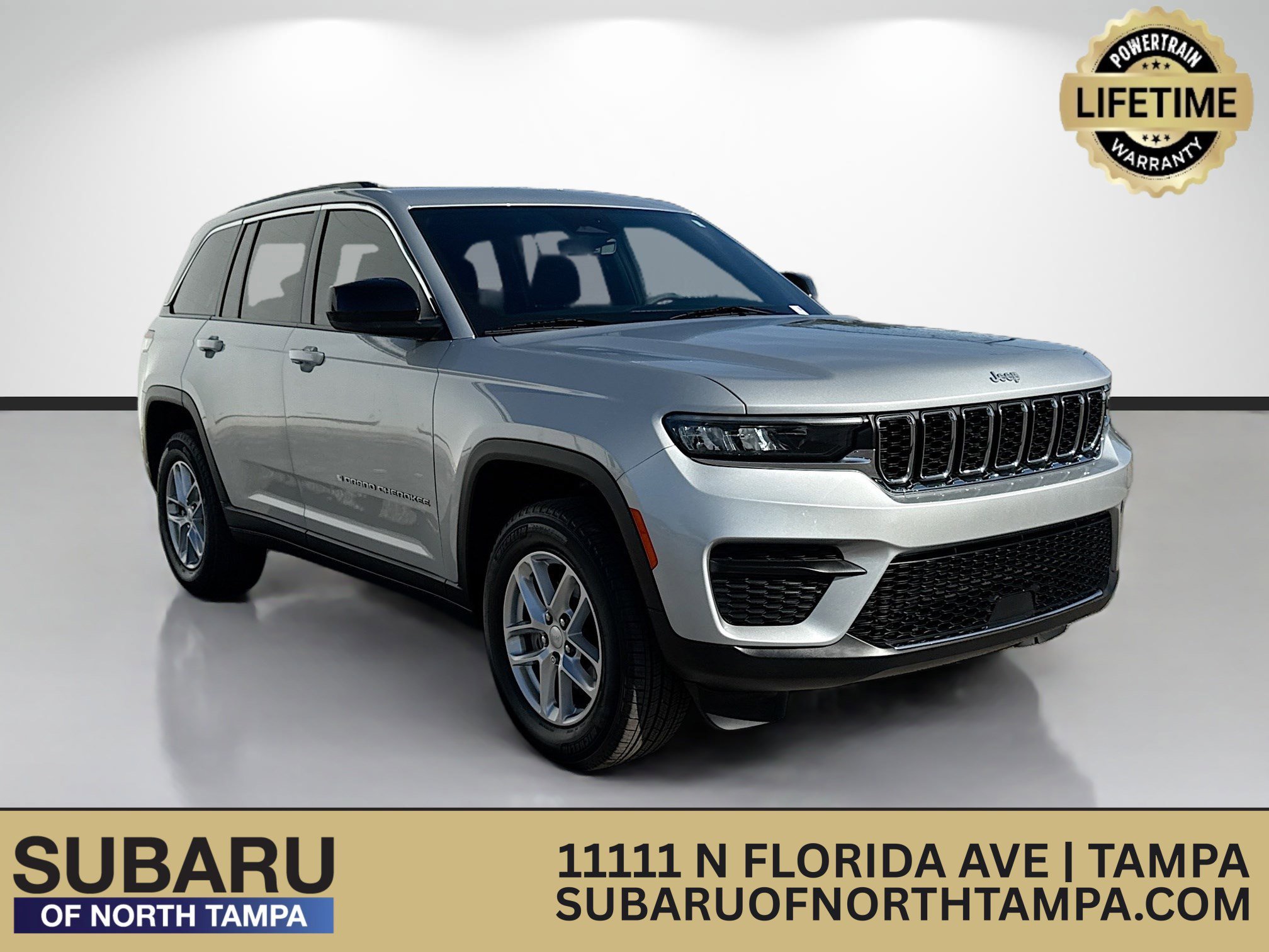 Used 2025 Silver Zynith Jeep Laredo X image 1