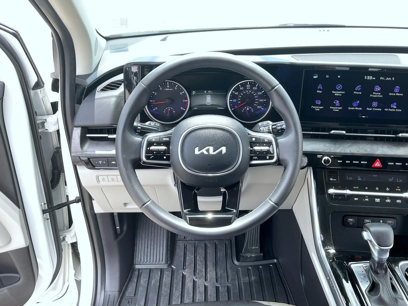 Used 2024 White Kia EX image 11
