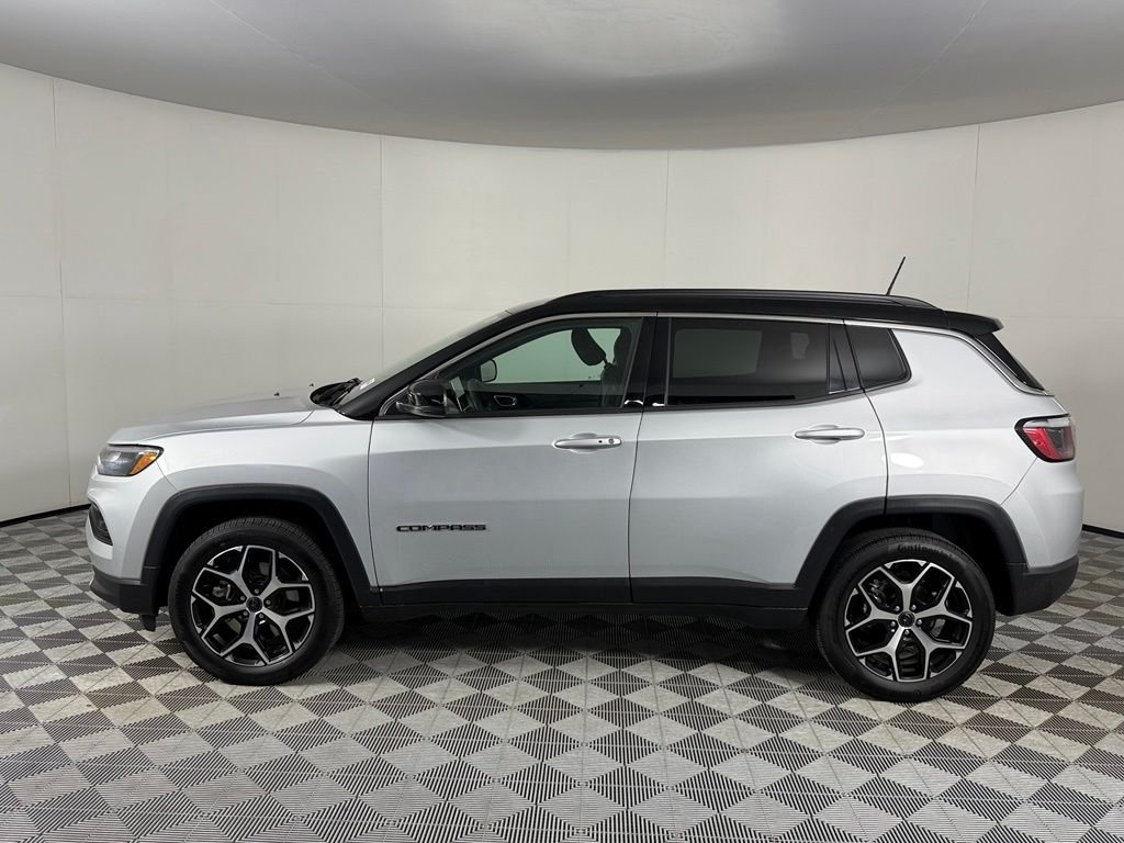 Certified Used 2025 Silver Jeep Limited image 10