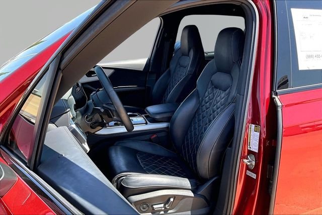 Used 2024 Red Audi 55 Prestige image 27