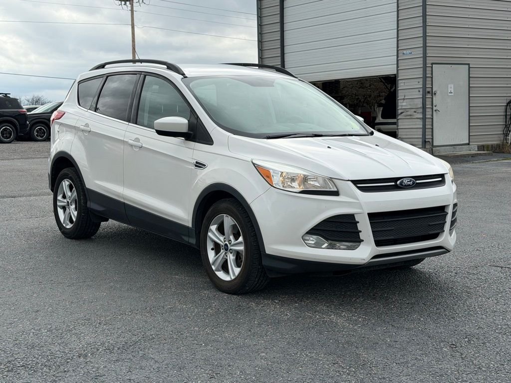Used 2015 Ford Escape SE with VIN 1FMCU9G92FUC66546 for sale in Shelbyville, TN