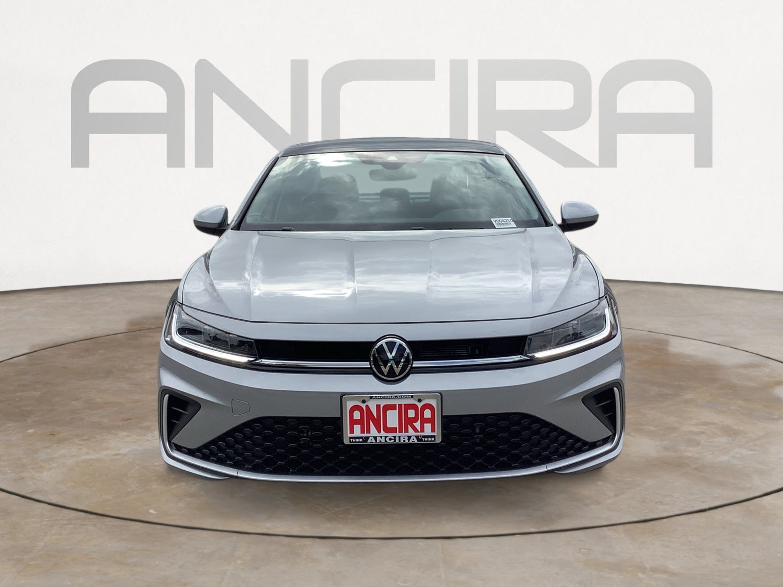 New 2027 PYRITE SILVER Volkswagen SE image 3