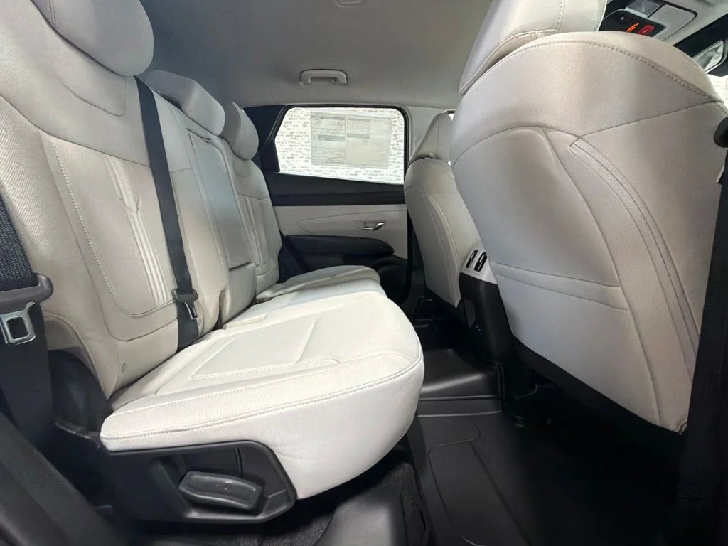 New 2026 Phantom Black Hyundai SEL Plus image 12