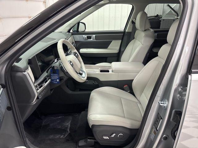 New 2026 Silver Hyundai SEL AWD image 6