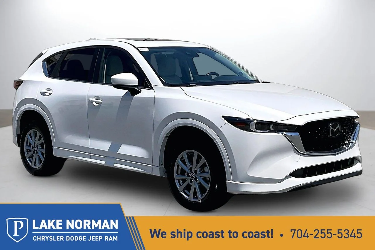 2025 Mazda CX-5 S Preferred package Auto AWD's photo
