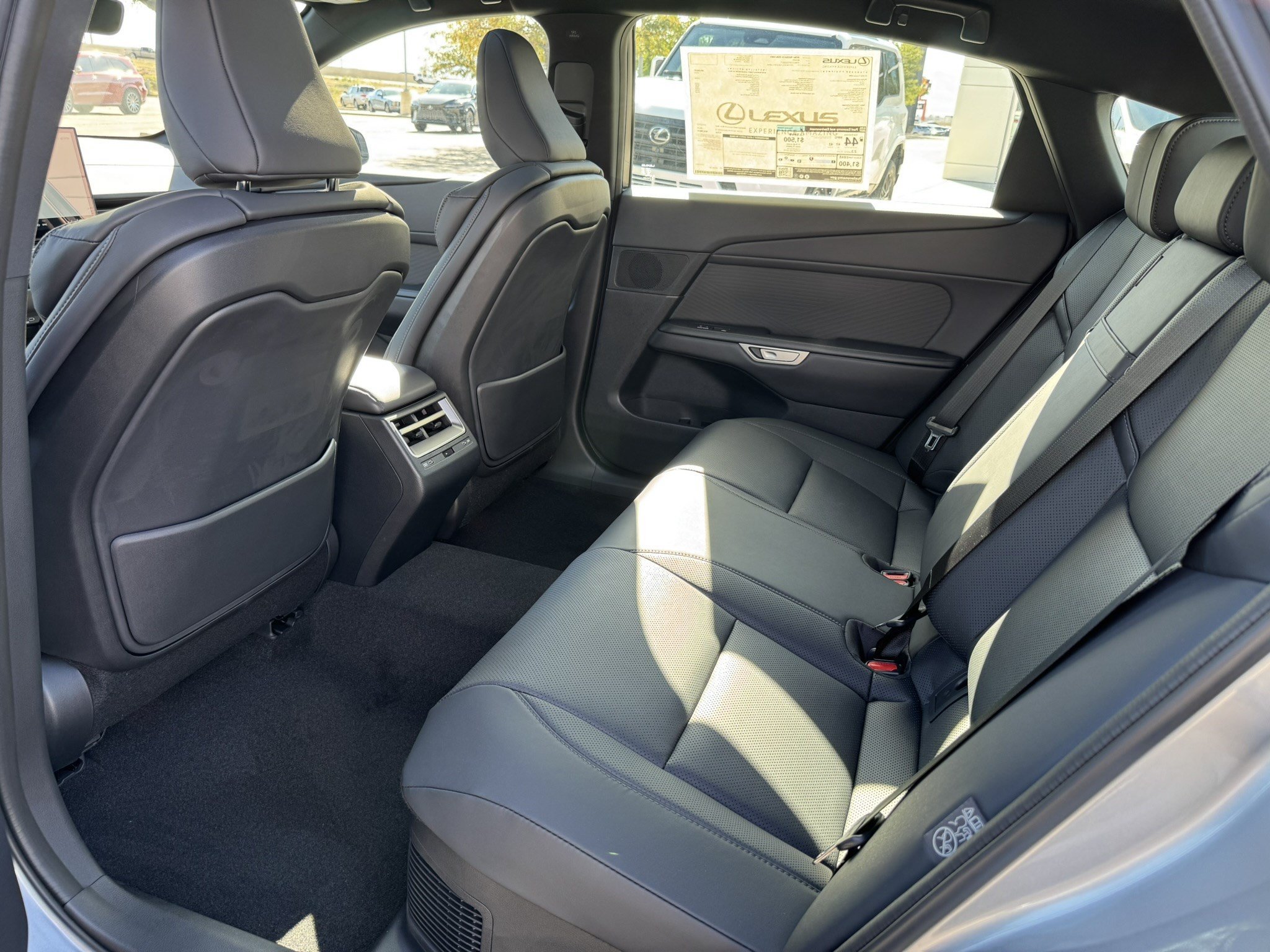 New 2026 Iridium Lexus PREMIUM AWD image 17