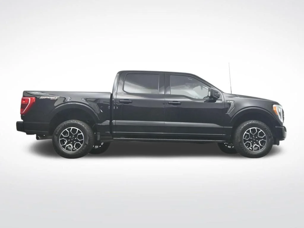 Used 2023 Black Ford XLT image 42