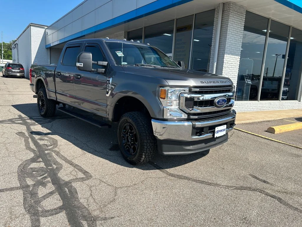 Used 2022 Gray Ford XL image 7