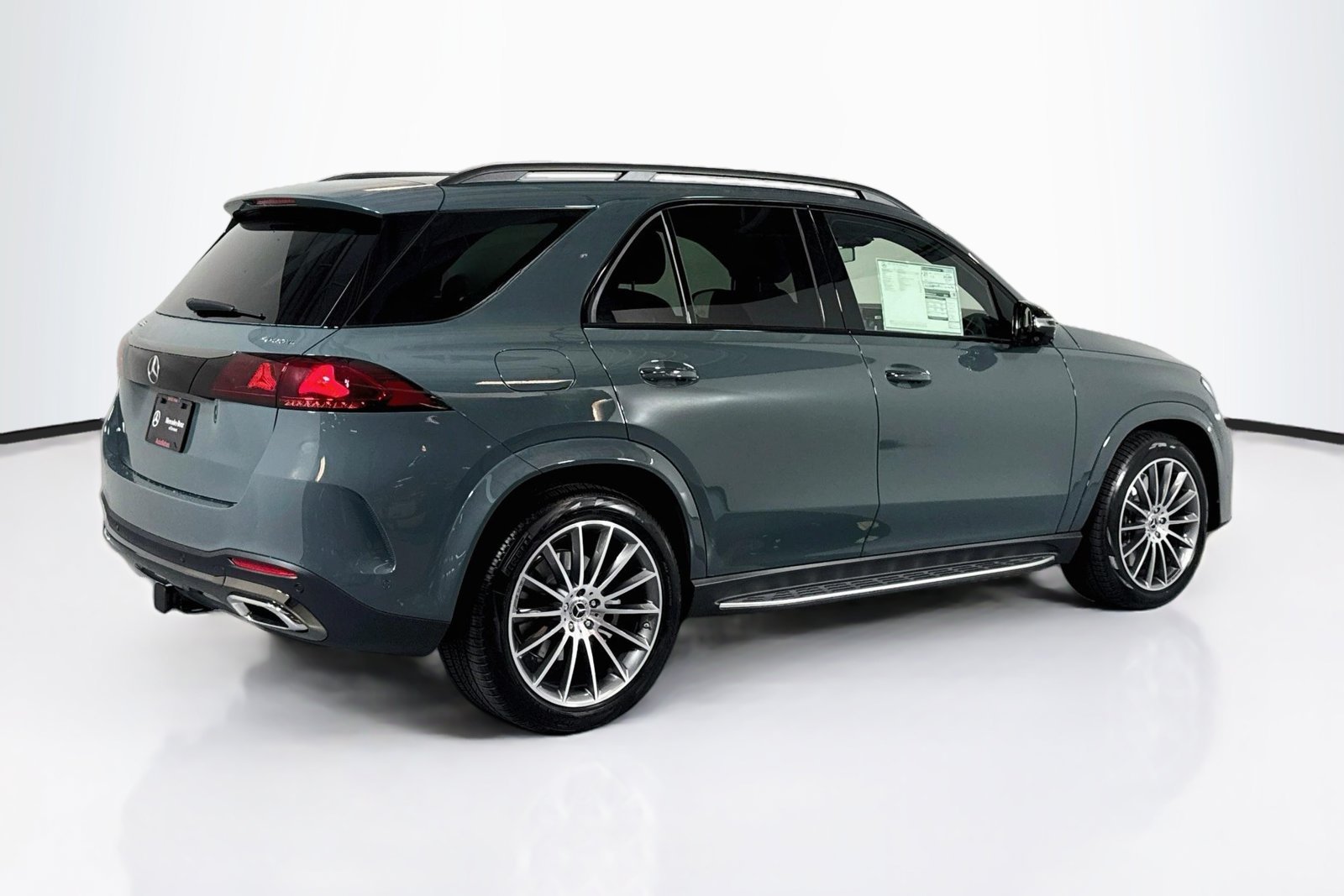 New 2027 Dark Petrol Mercedes-Benz GLE 450 image 5