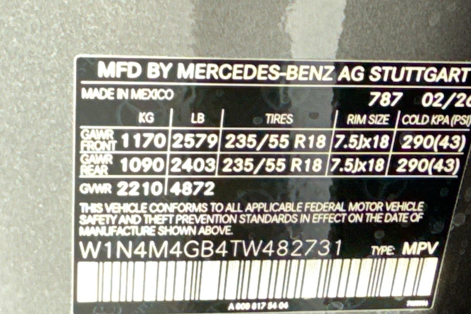 New 2026 Mountain Grey Metallic Mercedes-Benz GLB 250 image 29