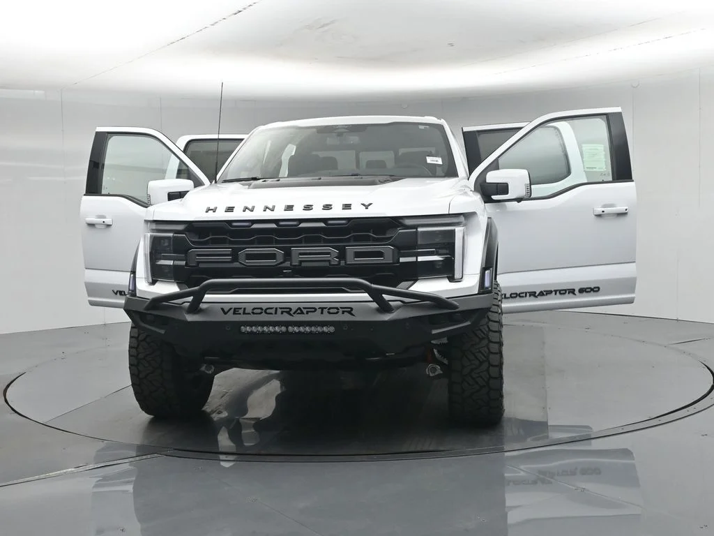 New 2026 Oxford White Ford Raptor image 35