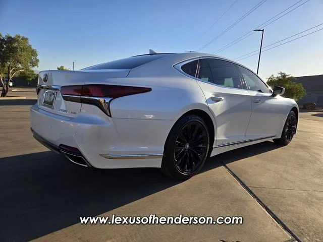 Used 2018 White Lexus 500 Base image 6