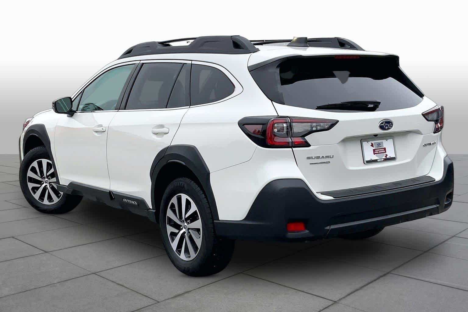 Used 2025 Crystal White Pearl Subaru Premium image 12