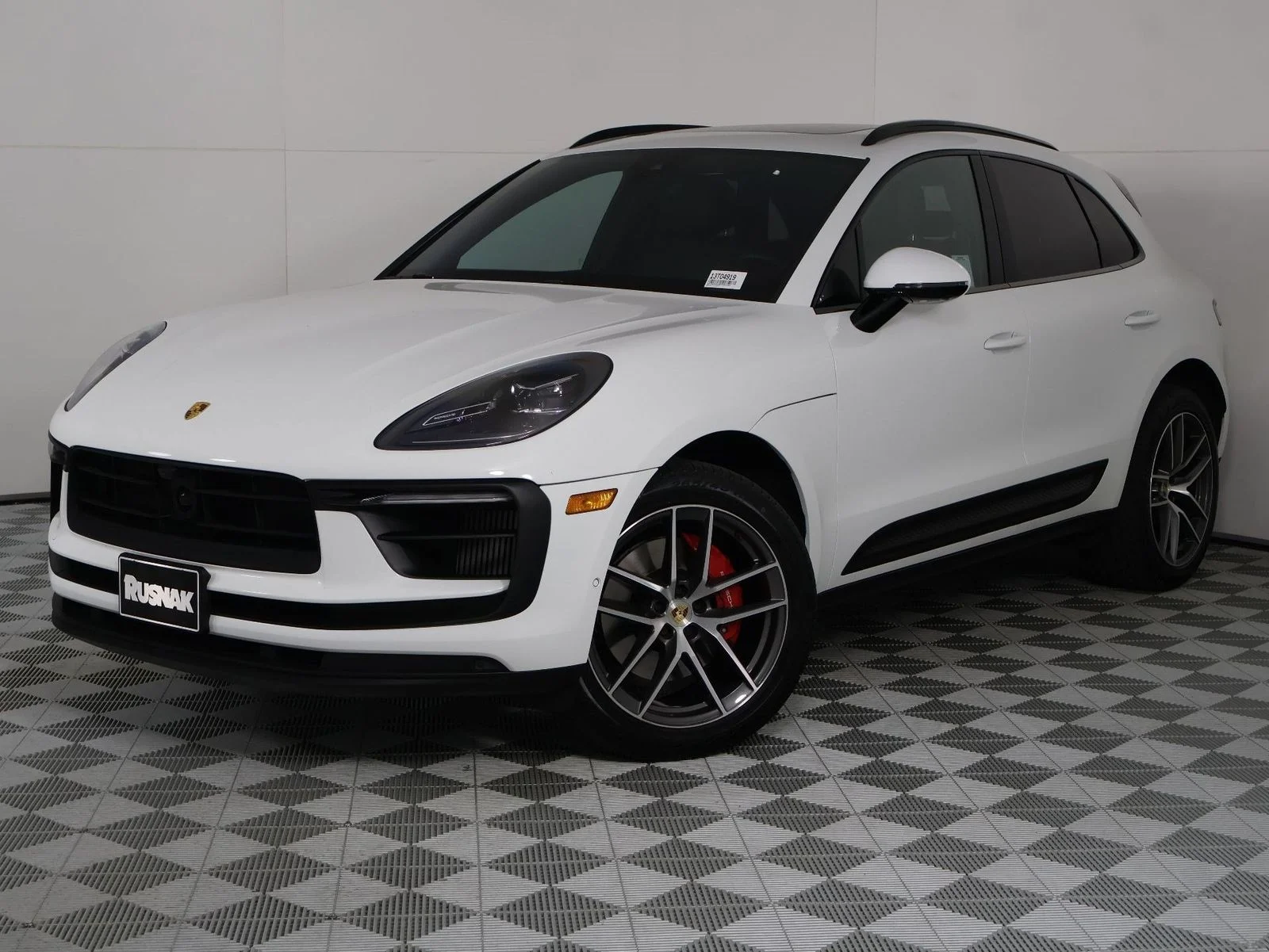 Certified Pre-Owned 2023 Porsche Macan S AWD 