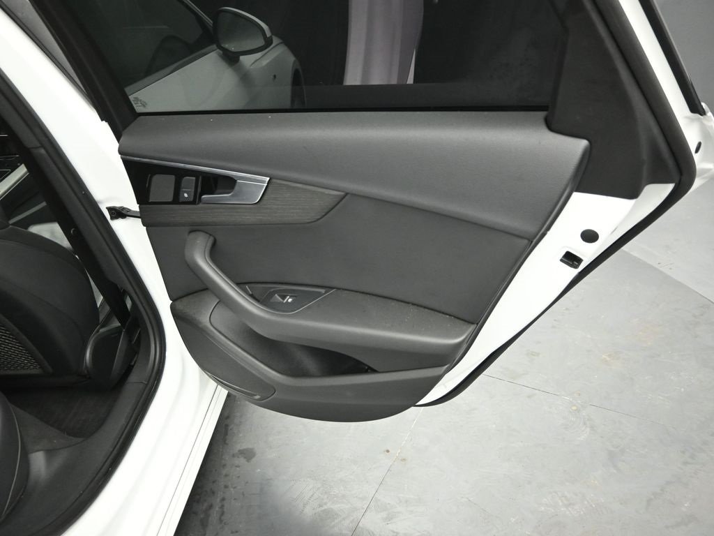 2020 AUDI A4 - Image 24