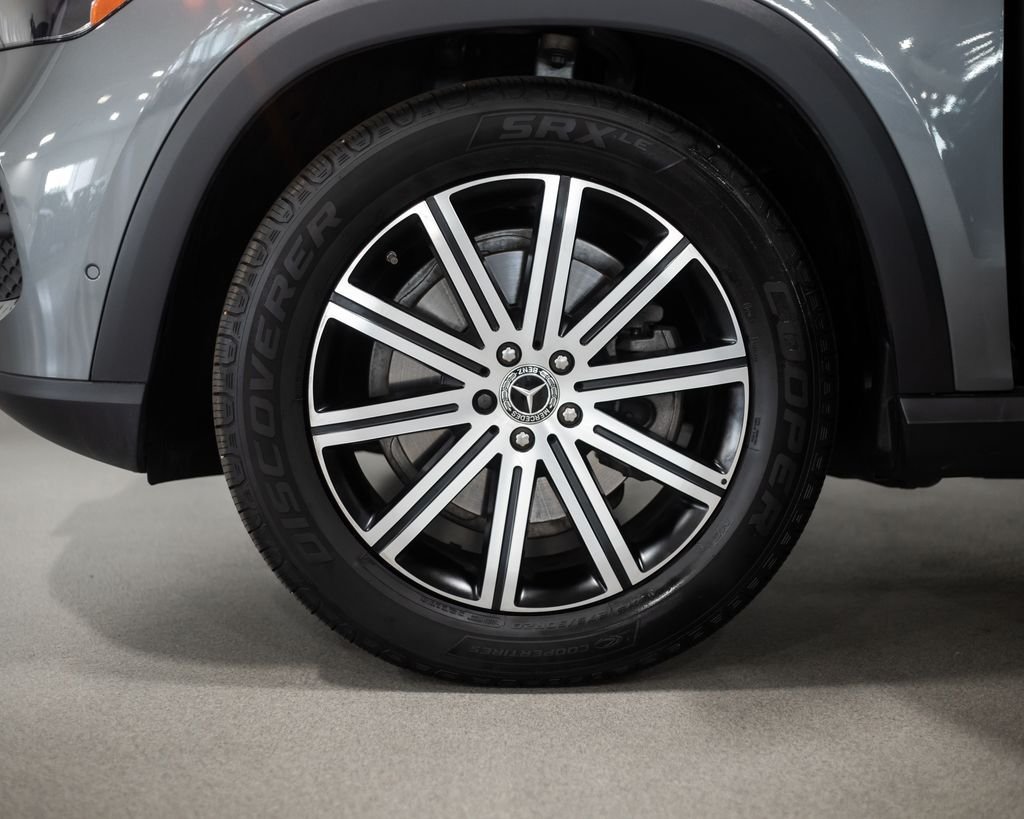 Used 2026 Black Mercedes-Benz GLE 350 image 4