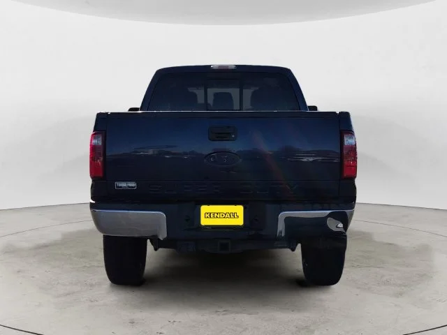 Used 2011 Dark Blue Pearl Metallic Ford XLT image 6