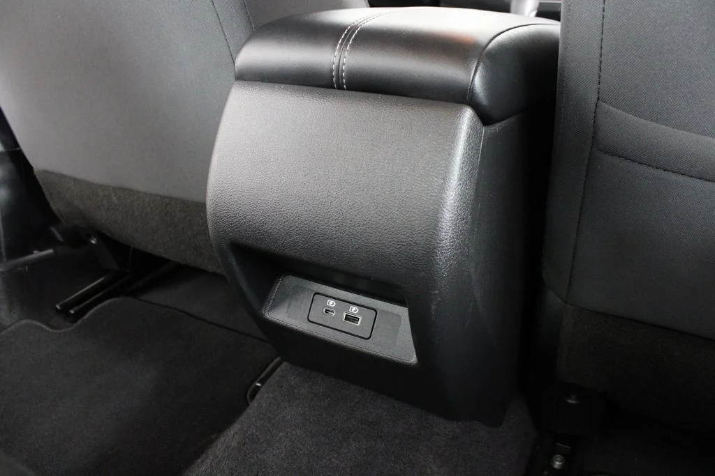 2025 Nissan Altima SV - Photo 14