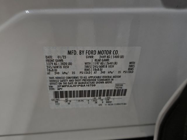 Used 2023 White Ford SEL image 38