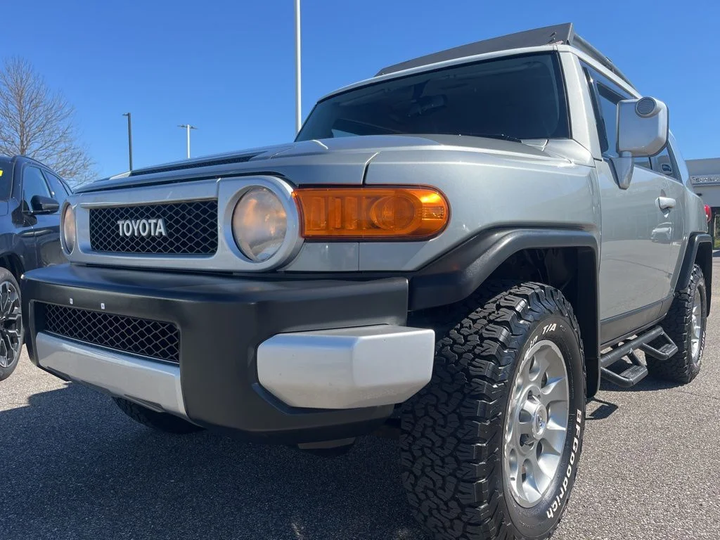 2012 Toyota FJ Cruiser Base