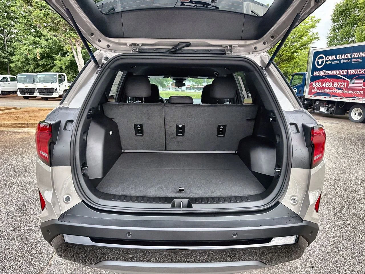New 2026 Riverstone Metallic GMC Elevation image 21