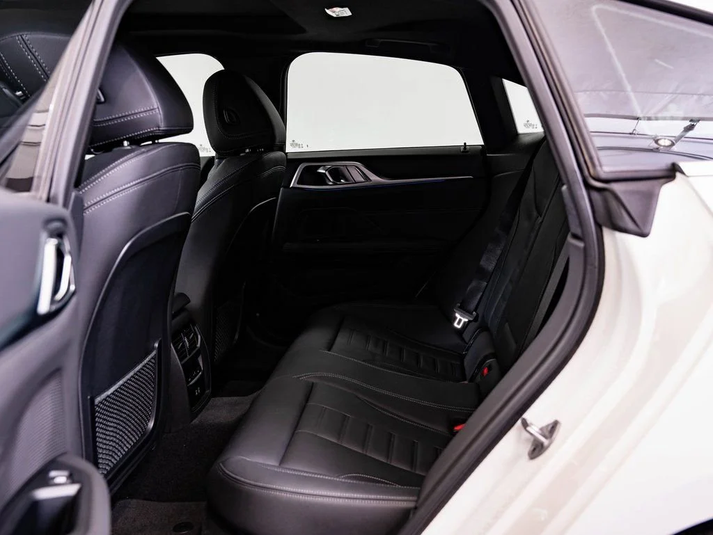 Used 2023 Alpine White BMW eDrive40 image 43