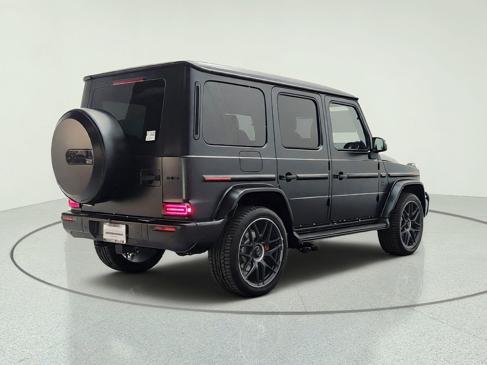 New 2027 MANUFAKTUR Night Black Magno Mercedes-Benz AMG® G 63 SUV image 26