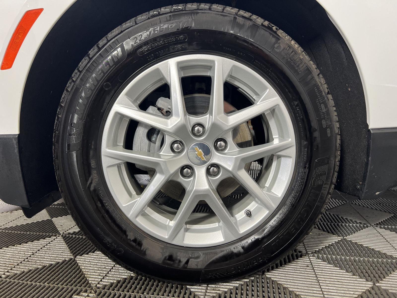 Used 2022 Summit White Chevrolet LS image 29