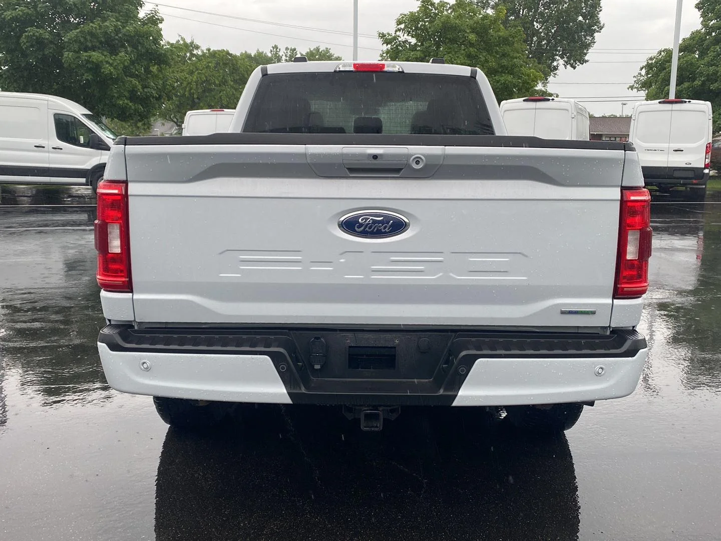 Used 2021 Space White Ford XLT image 9