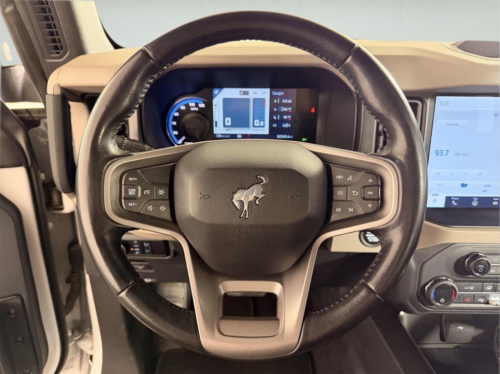 Used 2023 Oxford White Ford Wildtrak Advanced image 22