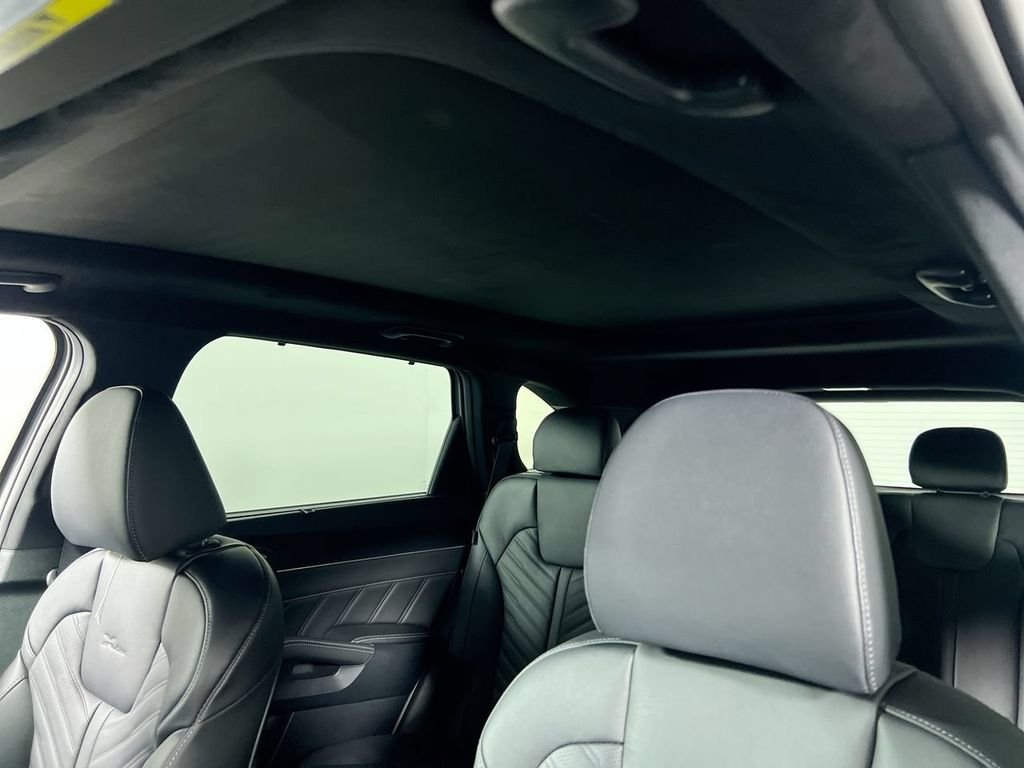 New 2026 Wolf Gray Kia X-Line SX Prestige AWD image 17
