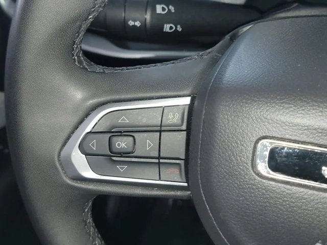 Certified Used 2024 Gray Jeep Latitude image 18