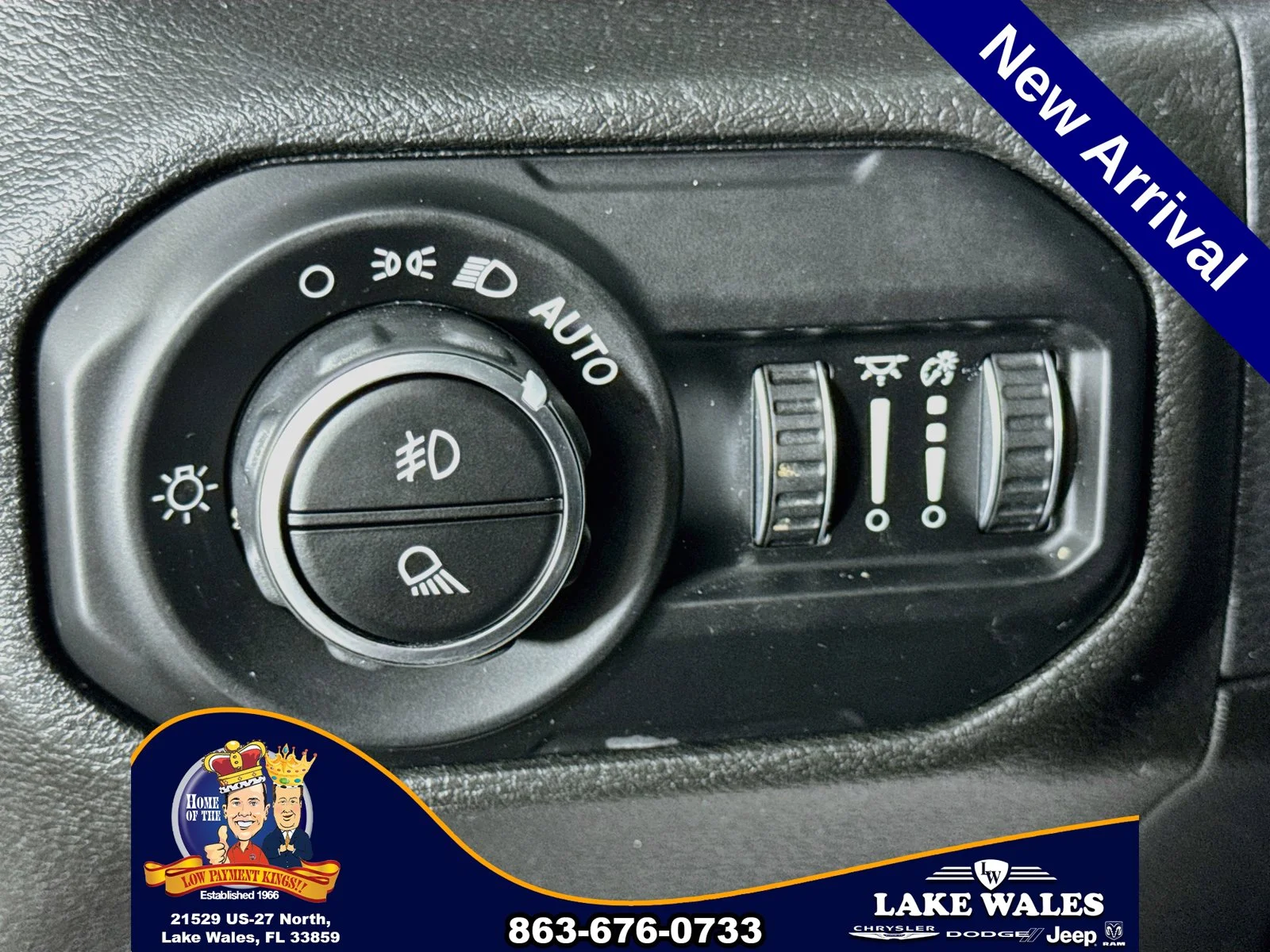 Certified Used 2021  Jeep Overland image 10