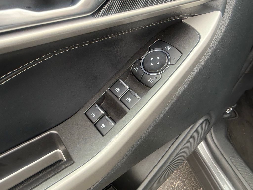 Used 2024 Gray Ford XLT image 17