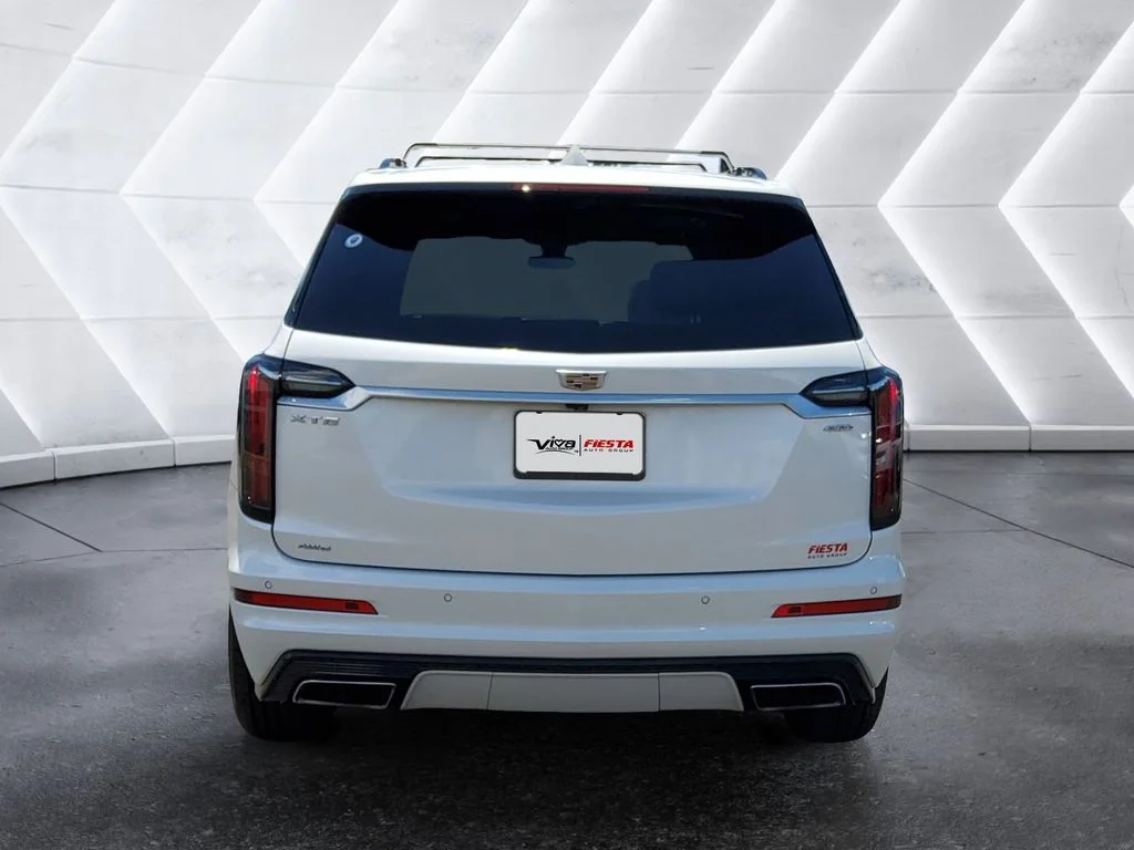 Used 2021 White Cadillac Sport image 5