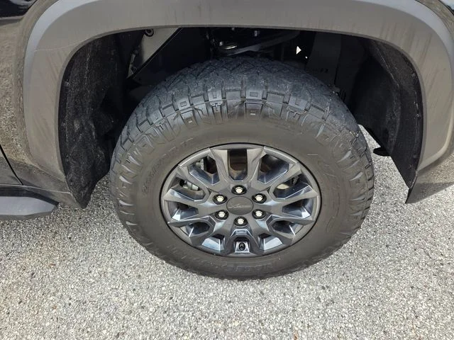 Used 2025 Black Toyota SR5 image 18