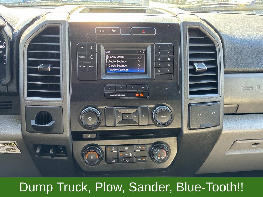Used 2017 Black Ford XL image 31