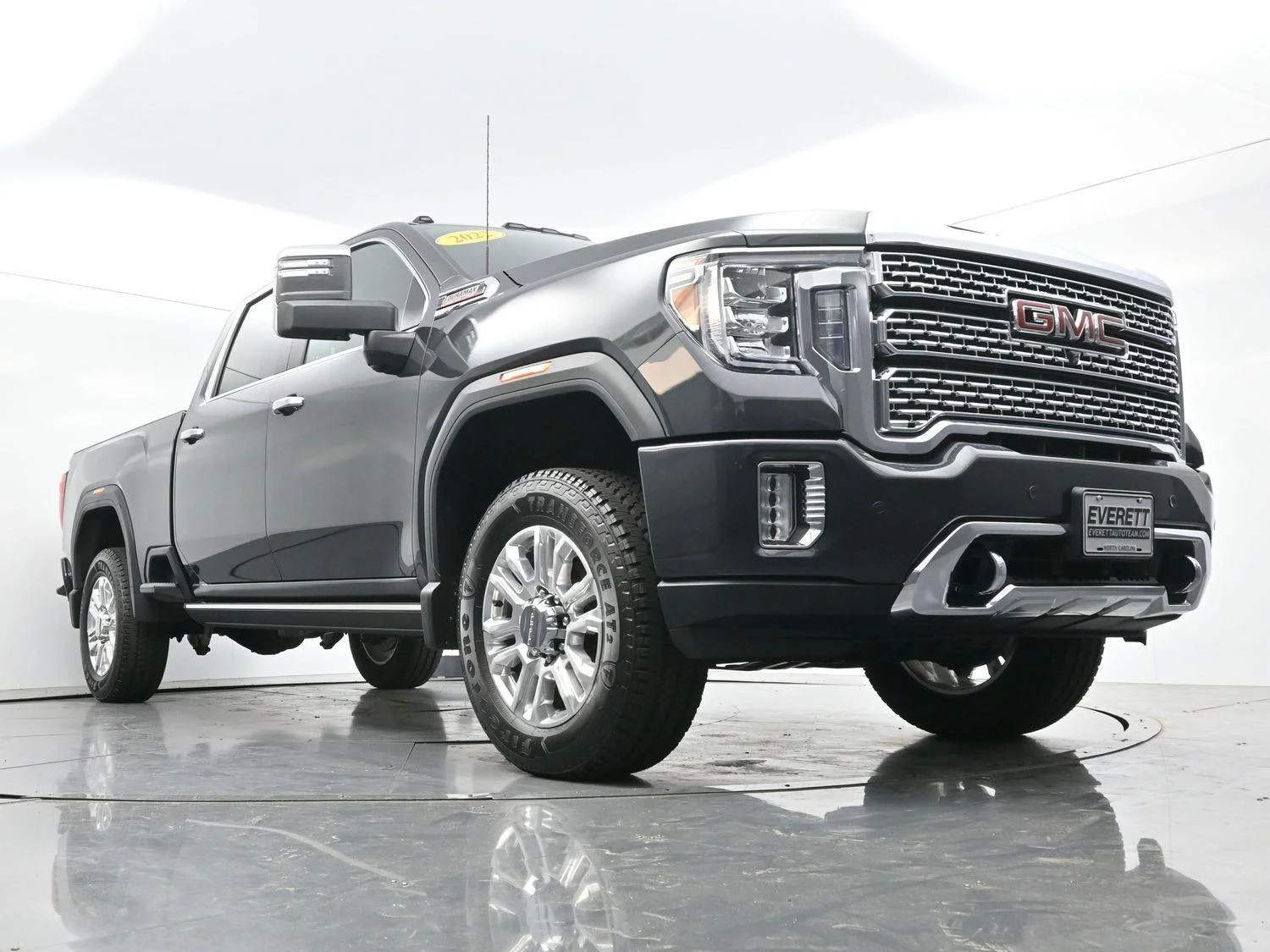 Used 2022 Hunter Metallic GMC Denali image 47