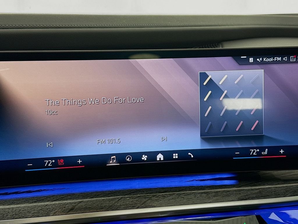 Used 2024 Black BMW 760i xDrive image 16