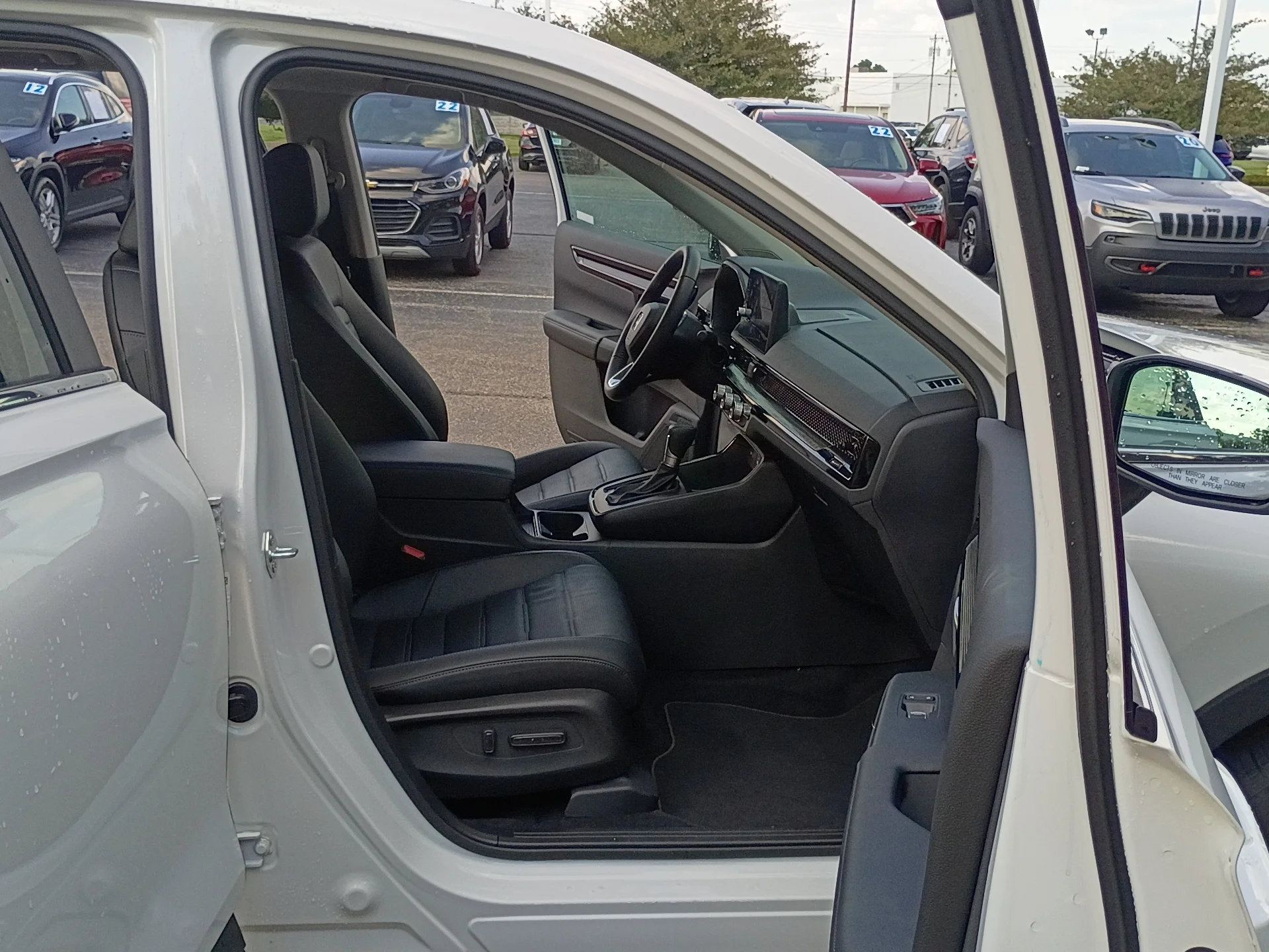 Certified Used 2026 PLATINUM WHITE Honda EX-L image 16