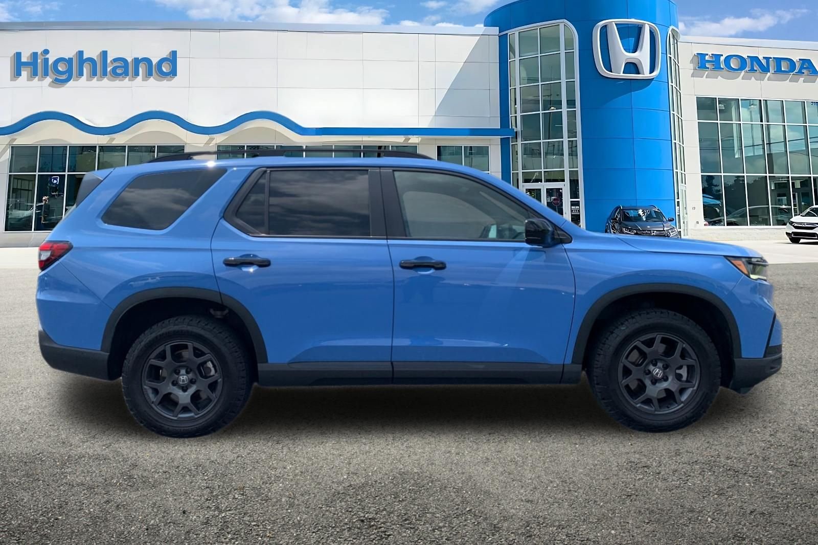 Certified Used 2025  Honda TrailSport image 6