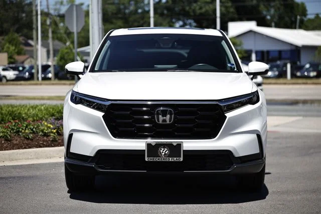 Used 2023 White Honda EX image 14