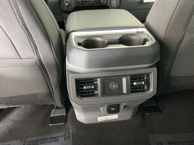 New 2026 Oxford White Ford XLT image 29