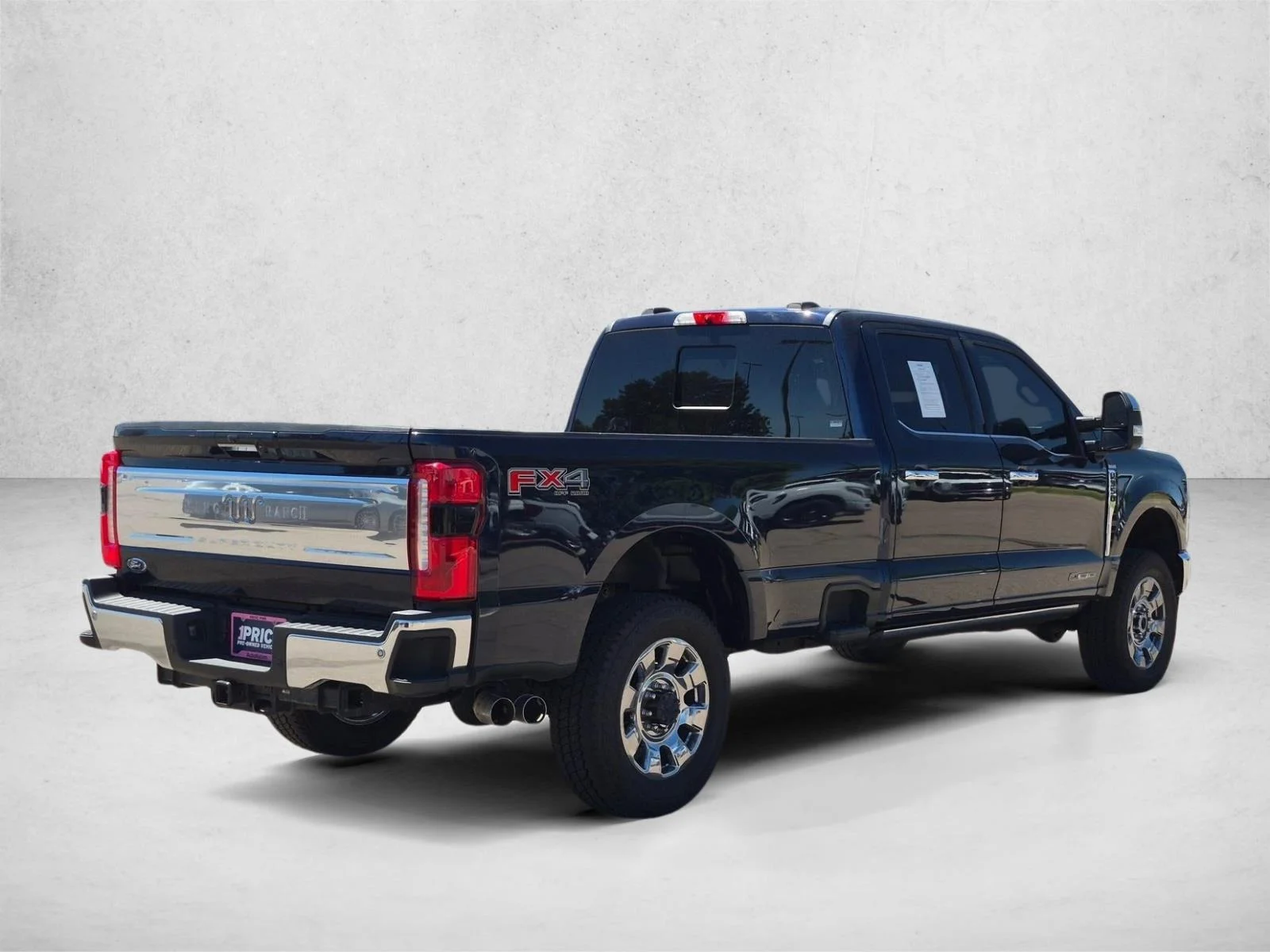 Used 2024 Antimatter Blue Metallic Ford King Ranch image 5