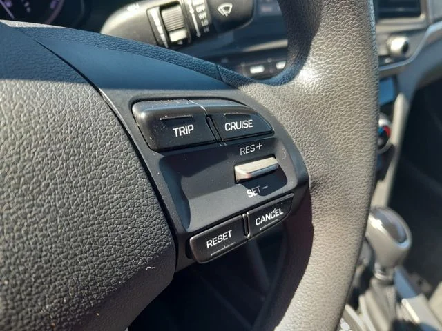 Used 2019 Gray Hyundai SE image 15