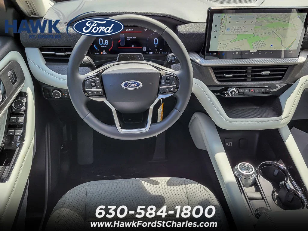 New 2026 Carbonized Gray Metallic Ford Platinum™ image 13